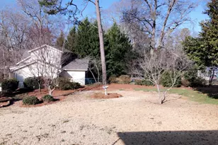 117 Pine St, Greer, SC 29650 - Photo 3