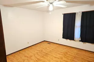 204 Friendship Dr, Walhalla, SC 29691 - Photo 11