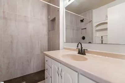 3706 E North Street #Unit G3, Greenville, SC 29615 - Photo 15