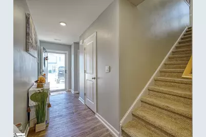 1210 N Norwhich Lane, Spartanburg, SC 29301 - Photo 3