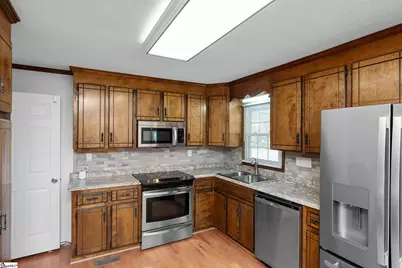 110 Scarsdale Street, Simpsonville, SC 29681 - Photo 9