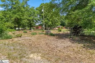 690 Farms Bridge Rd, Inman, SC 29349 - Photo 5