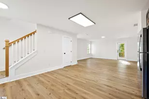 5A-5B Robin Hood Rd, Taylors, SC 29687 - Photo 9