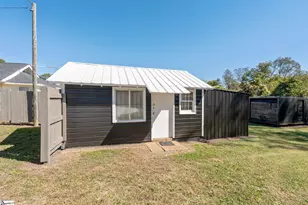 401 Gordon St, Greenville, SC 29611 - Photo 31