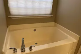 619 Heathrow Ct, Moore, SC 29369 - Photo 9