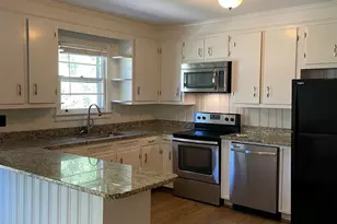 9 Forestdale Dr, Taylors, SC 29687 - Photo 3