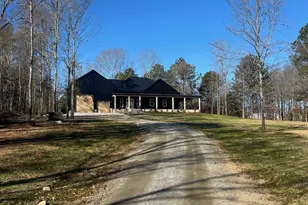 6025 Hwy 101 N, Gray Court, SC 29645 - Photo 5