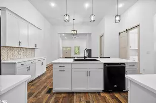 6025 Hwy 101 N, Gray Court, SC 29645 - Photo 13