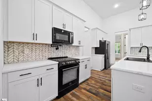 6025 Hwy 101 N, Gray Court, SC 29645 - Photo 11