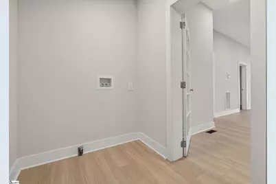 25 S Riegel Avenue, Ware Shoals, SC 29692 - Photo 23