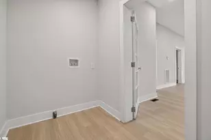 25 S Riegel Ave, Ware Shoals, SC 29692 - Photo 23