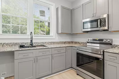 25 S Riegel Avenue, Ware Shoals, SC 29692 - Photo 11