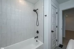 406 Fairview St, Fountain Inn, SC 29644 - Photo 27