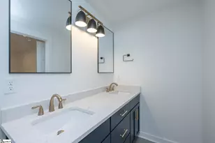 406 Fairview St, Fountain Inn, SC 29644 - Photo 19