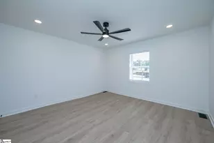 406 Fairview St, Fountain Inn, SC 29644 - Photo 23