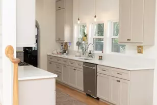 102 Elm St, Greenville, SC 29605 - Photo 17