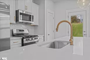 407 W Parima Ct, Spartanburg, SC 29301 - Photo 11