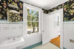 305 N Main St, Greer, SC 29650 - Photo 29