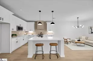 128 Lyman Ave, Duncan, SC 29334 - Photo 5