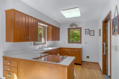 104 Fairway Lane, Westminster, SC 29693 - Photo 11