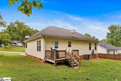 110 Edwards Avenue, Greer, SC 29650 - Photo 27