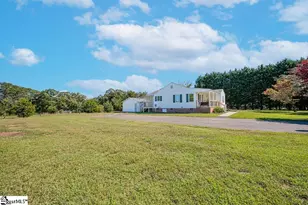 1188 Holly Springs Rd, Lyman, SC 29365 - Photo 7