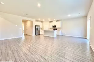 104 Madera Ct, Spartanburg, SC 29306 - Photo 7