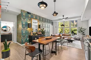 100 E Washington St, Greenville, SC 29601 - Photo 15