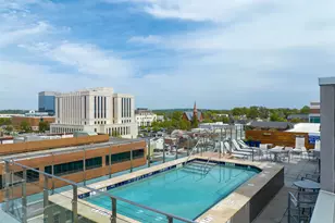 100 E Washington St, Greenville, SC 29601 - Photo 35