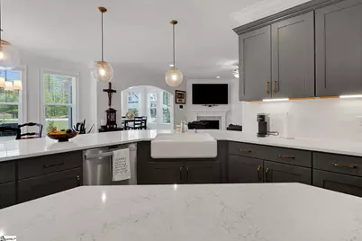 201 Tyrian Drive, Greenville, SC 29607 - Photo 15