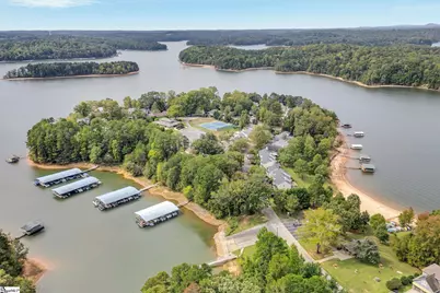 207 N Hogan Drive, Westminster, SC 29693 - Photo 3