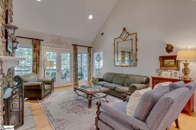 140 Paris Glen Way, Greenville, SC 29609 - Photo 7