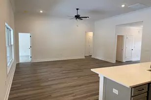 219 Rolling Waters Dr, Greenville, SC 29605 - Photo 5