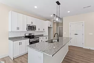 17 Fowler Rd, Taylors, SC 29687 - Photo 9