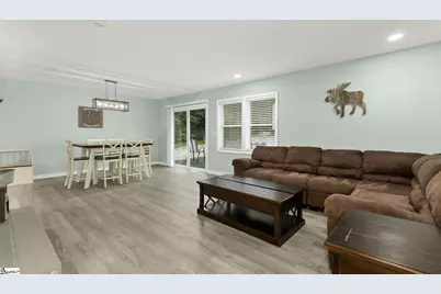 307 Barry Drive, Greer, SC 29650 - Photo 5