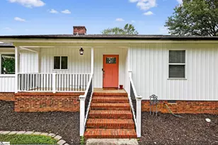 307 Barry Dr, Greer, SC 29650 - Photo 3