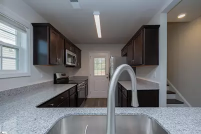 204 Waltham Court, Greenville, SC 29617 - Photo 7