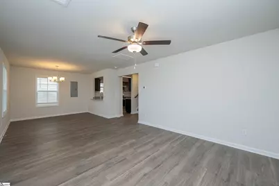 204 Waltham Court, Greenville, SC 29617 - Photo 5