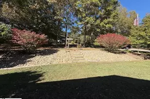 585 Mountain Creek Rd, Greenville, SC 29609 - Photo 27