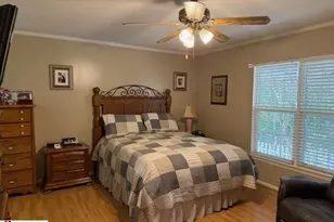 585 Mountain Creek Rd, Greenville, SC 29609 - Photo 21