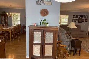 585 Mountain Creek Rd, Greenville, SC 29609 - Photo 17