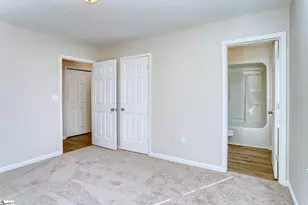 331 W Pointe Dr, Spartanburg, SC 29301 - Photo 13