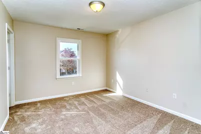 331 W Pointe Drive, Spartanburg, SC 29301 - Photo 11