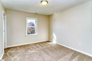 331 W Pointe Dr, Spartanburg, SC 29301 - Photo 11