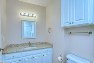 331 W Pointe Dr, Spartanburg, SC 29301 - Photo 15