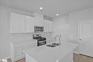 2 Angel Wood Dr, Piedmont, SC 29673 - Photo 9