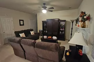 33 Golden Acre Ct, Simpsonville, SC 29681 - Photo 9