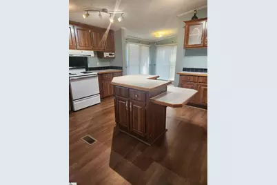 102 Brentwood Circle, Greenville, SC 29605 - Photo 7