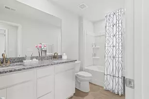 1004 Maridian St, Simpsonville, SC 29680 - Photo 9