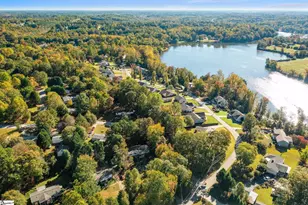 1904 Lake Cunningham Rd, Greer, SC 29651 - Photo 25